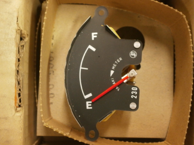 新品・未使用 当時物 トヨタ純正 ハイエース 燃料ゲージ フューエルゲージ 品番 83243-95A00 LH11 LH20 LH30 RH11等 拍卖