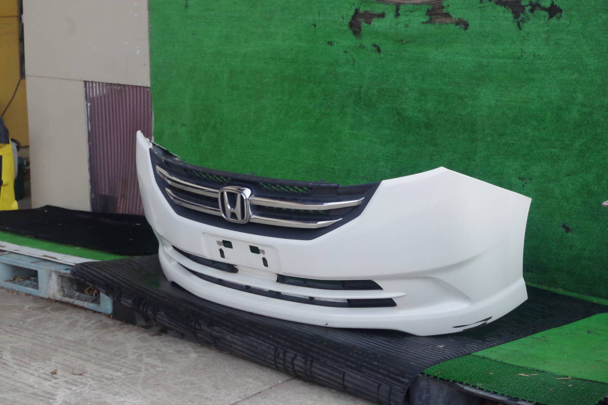 ホンダ ステップワゴン RG1 フロントバンパー拍卖