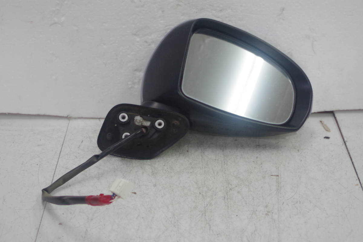 トヨタ プリウス ZVW30 サイドミラー 右拍卖