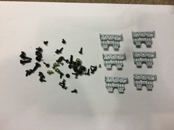 1.LG LCDカラーテレビ 32LE5500用 取付ねじ、液晶表示固定板 2F65AA (BO244A拍卖