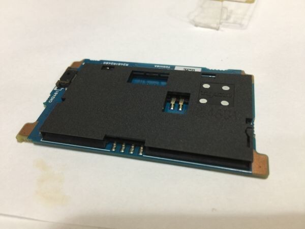 1.東芝 dynabook QOSMIO F30 PQF32N-019019用 BCASカードリーダー 2F12AA拍卖