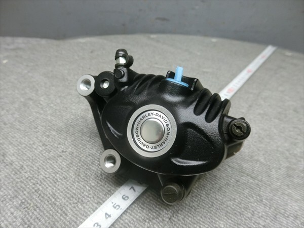 ハーレーダビッドソン スポーツスター XL883N 2004-2013 純正 フロント ブレーキ キャリパー拍卖