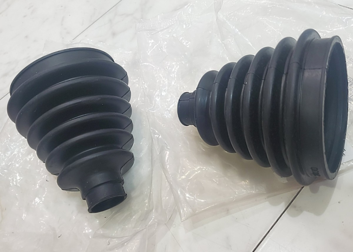 ルノー ルーテシア カングー メガーヌ他多数適合☆ドライブシャフトブーツ☆7700114918 7701209242 他☆左右セット☆新品未使用拍卖