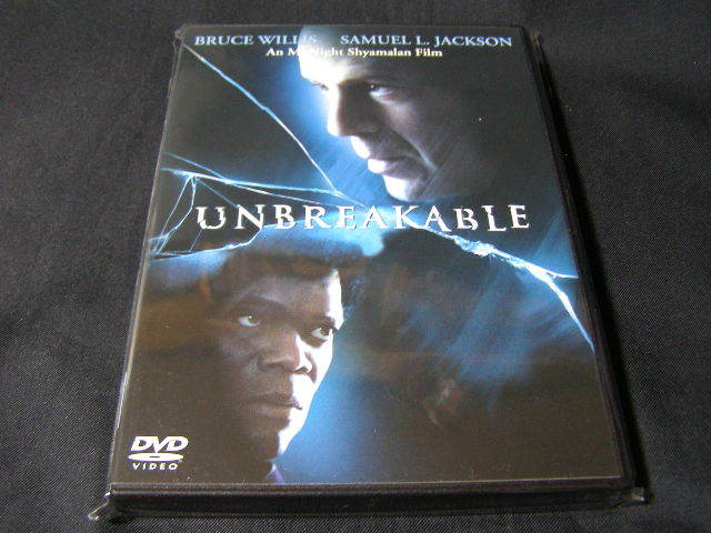 **アンブレイカブル**のDVD (レンタル用ではありません)拍卖