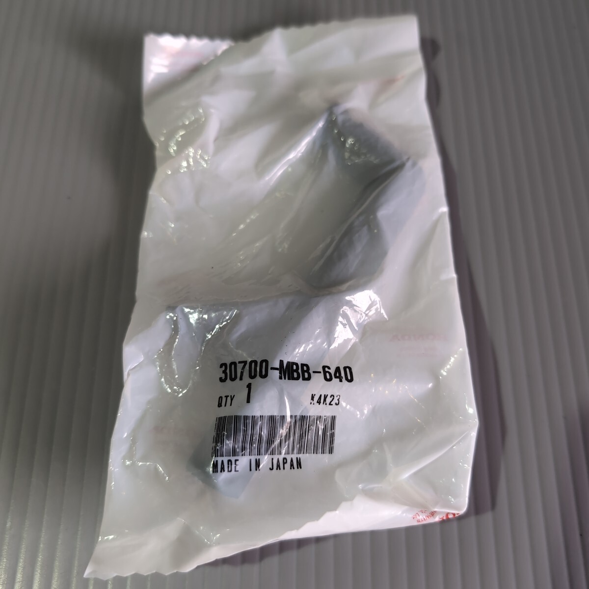 c415-2 ホンダ純正 30700-MBB-640 ノイズサフ プラグキャップ 未使用 送料込み拍卖