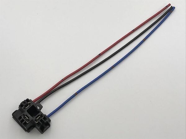 【AMP-H4旗配線カプラー】H4 バルブ 電線 配線付き メス コネクター カプラー 検) XJ6 ドラッグスター250 400 Bandit1200 GSR250 GSR750拍卖