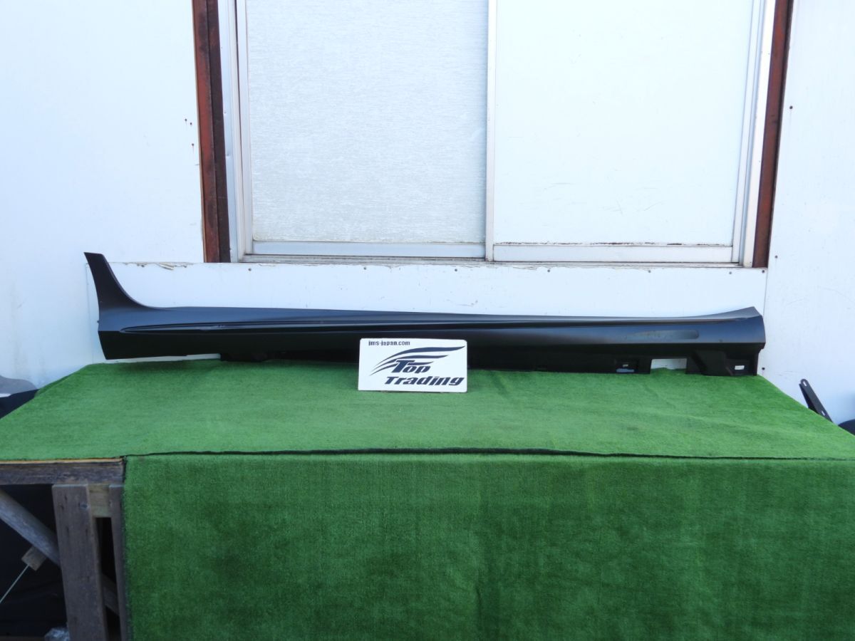 L4287vc Mercedes-AMG純正 GT 4ドア クーペ X290 右 サイドステップカバー (A2906980200) グラファイトグレーマグノ818拍卖