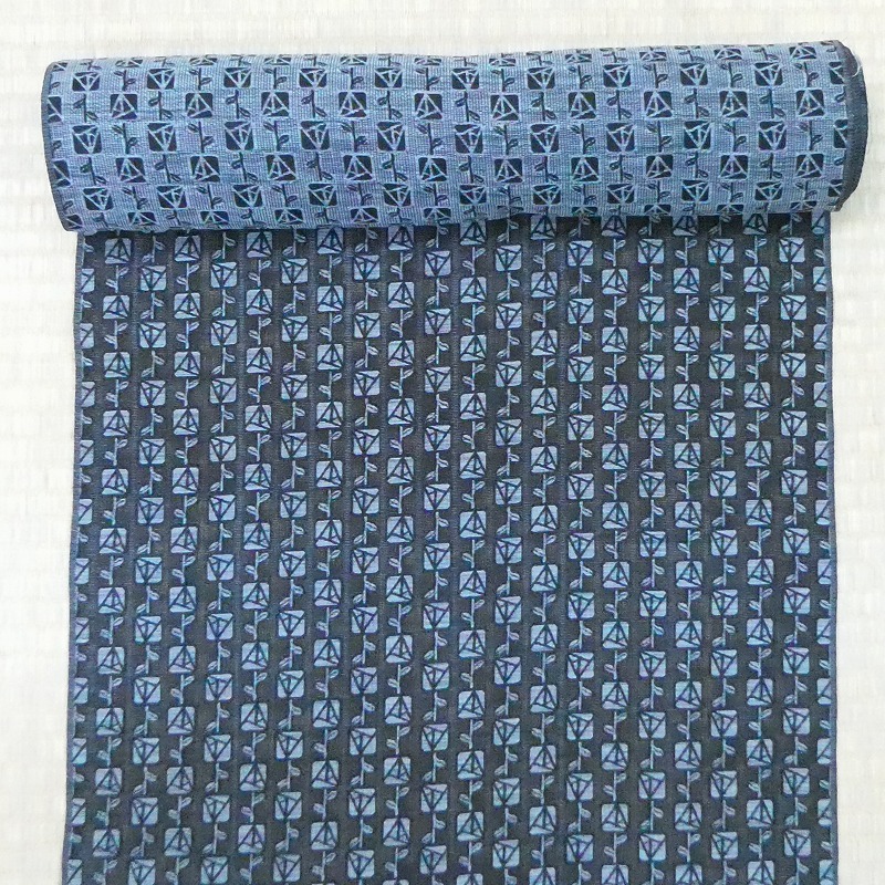 2410A-2009●関着/はぎれ/反物/花柄/リメイク・材料等に/正絹/(梱包サイズ:60)拍卖