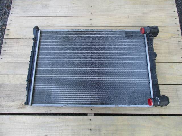 ★☆GH-93720L アルファロメオ GT ラジエーター☆★拍卖