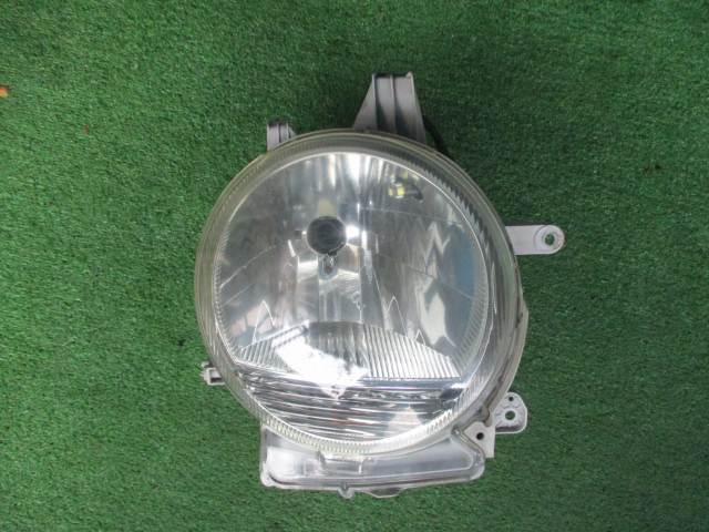 ★☆L550S ムーブラテ ハロゲンヘッドライト右☆★拍卖