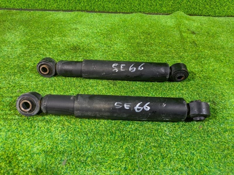 SUZUKI スズキ エブリイ H26年 純正 リアショックアブソーバー 左右 HBD-DA64V REAR SHOCK ABORBER ID:3025拍卖