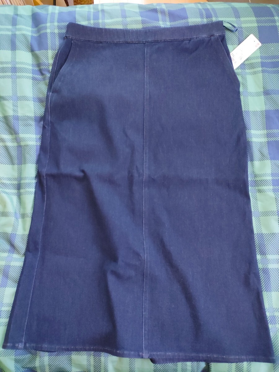 新品タグ付き ユニクロ WOMEN ウルトラストレッチ ナロースカート XXL デニムスカート デニムロングスカート 拍卖