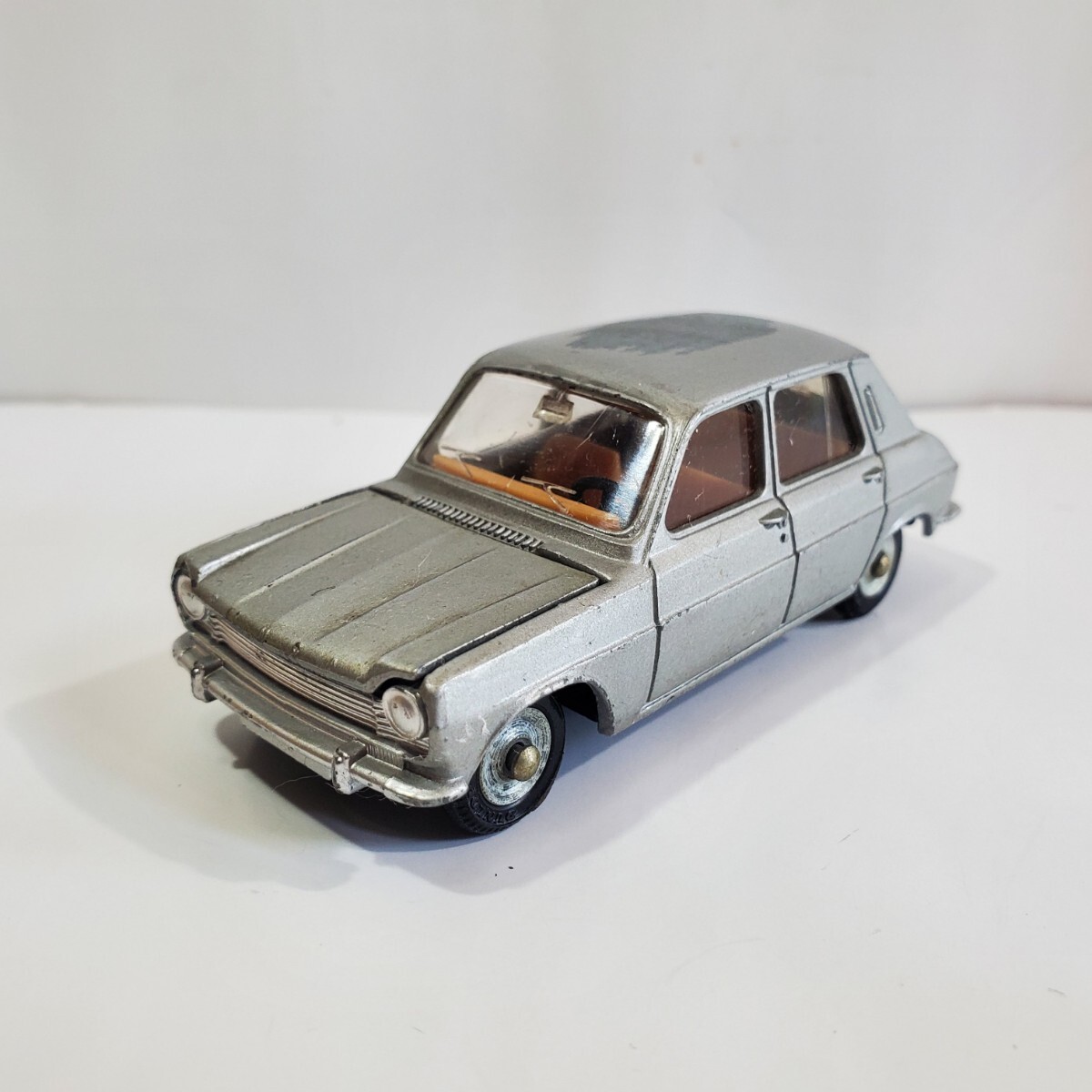 Dinky Toys ディンキー 1/43「SIMCA 1100 SILVER 」シムカ フランスディンキー製 キズ有り 程度良 760拍卖