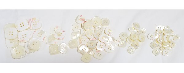 ボタン20 美しいボタン シェル 四角 約88点 13520円程度分 お買い得品!釦 昭和レトロ 希少拍卖
