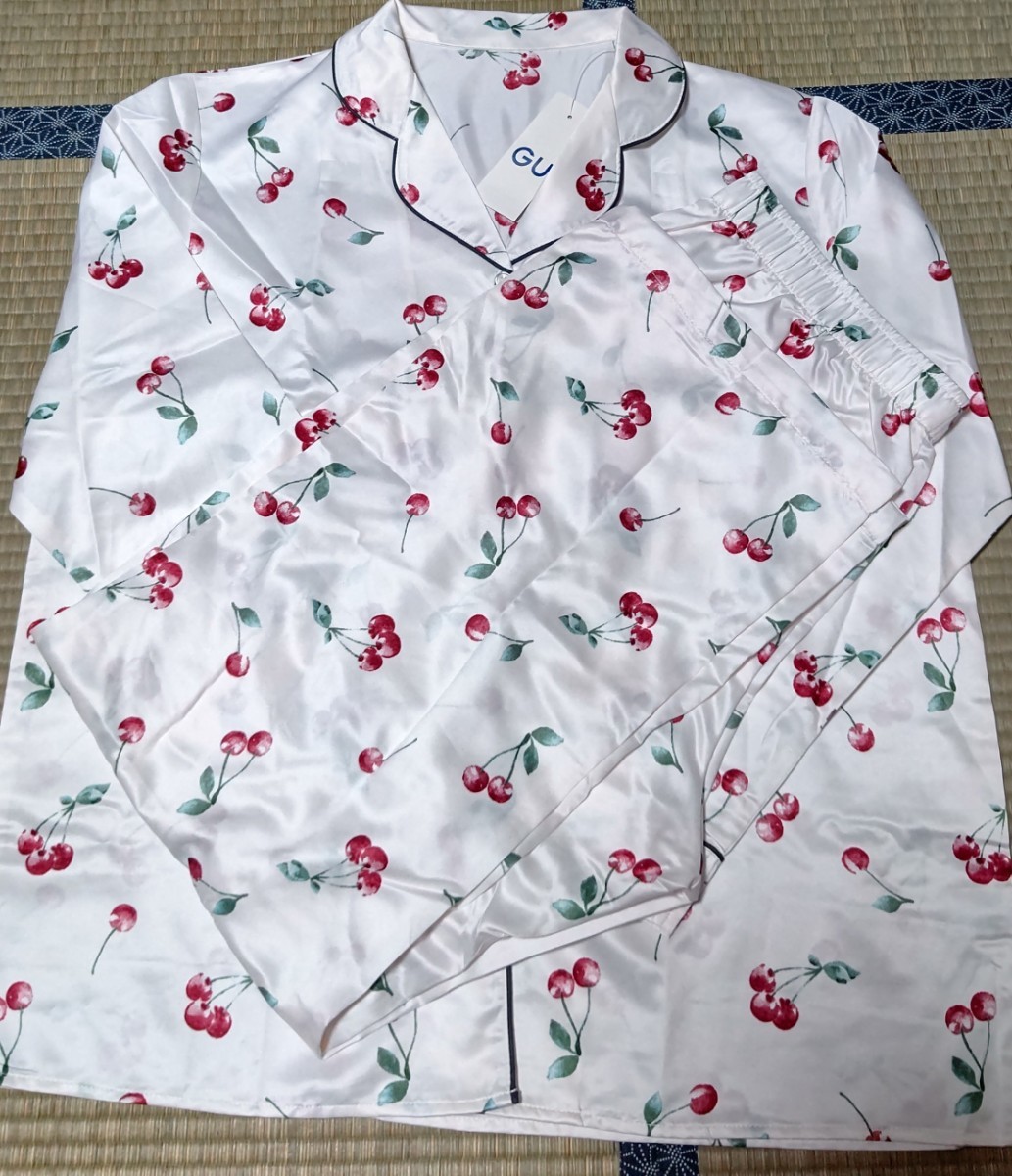 【新品】GU★長袖パジャマ拍卖