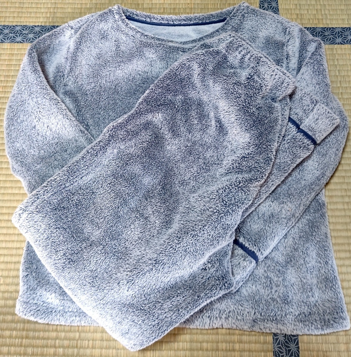 【一度着用】GU★裏起毛パジャマ拍卖