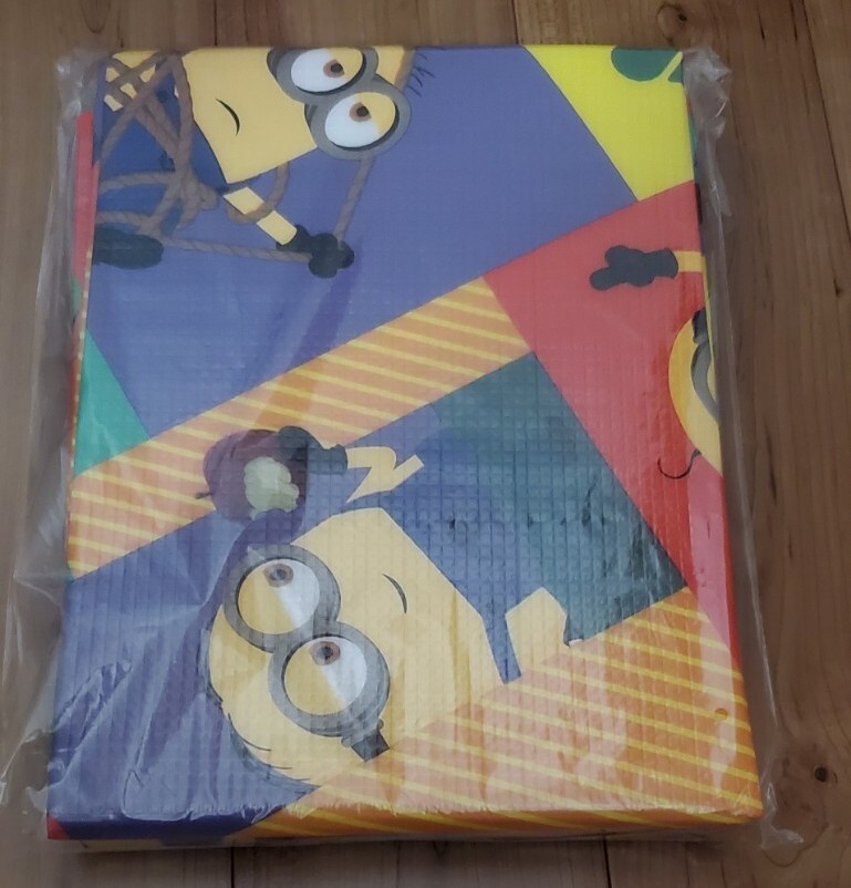 ミニオン ふんわりレジャーシート モスバーガー拍卖