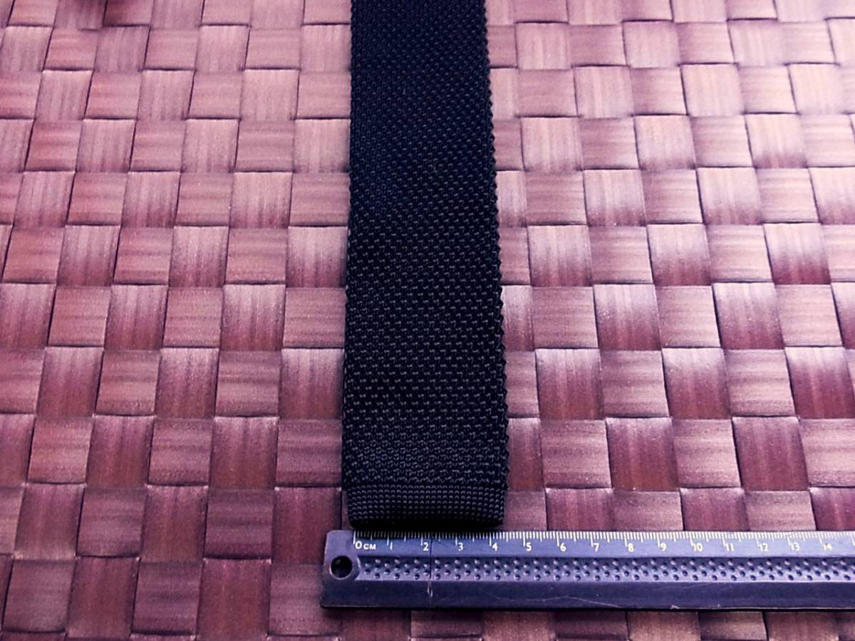 【美品 ニットタイ】0139 UNIQLO ユニクロのネクタイ●拍卖