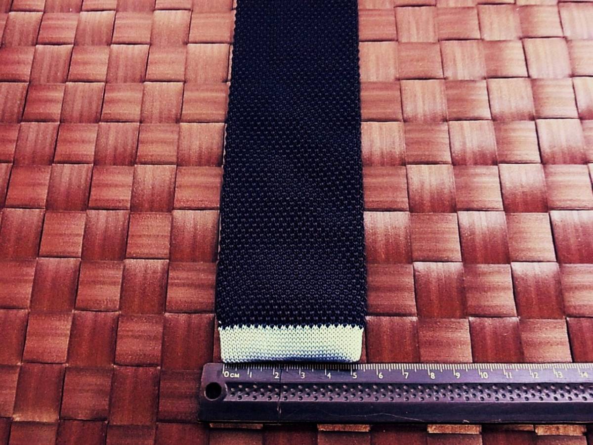 【美品 ニットタイ】0173 UNIQLO ユニクロのネクタイ●拍卖