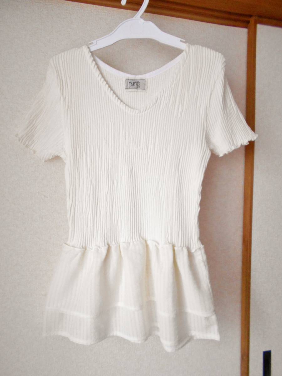 ★1度使用★ 裾が2段フリル・カットソー 半袖Tシャツ・チュニック拍卖