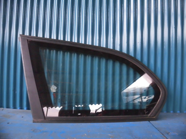 AG137 BMW E91 3シリーズ 左 リア ガラス クォーターガラス拍卖