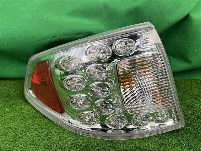 ★新品 スバル GRE GRF GVF インプレッサ WRX Sti 純正 リア テールランプ レンズ ボディ 左 RR combination lamp lens body LH拍卖