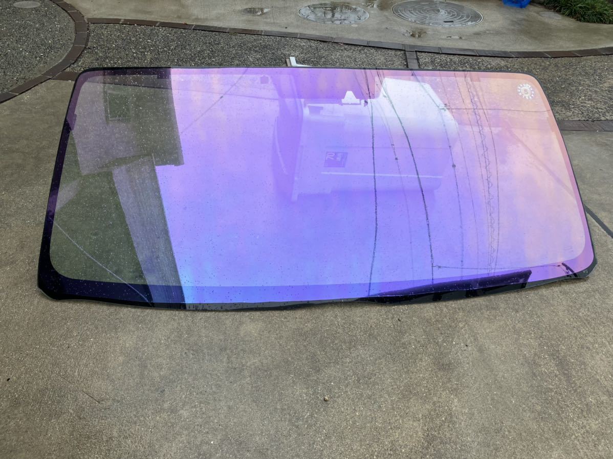 200系 ハイエース ワイド用 正面フロント1枚のみ ゴースト2ネオ 全国送料無料 熱成形済み カットフィルム ゴーストフィルム オーロラフィル拍卖