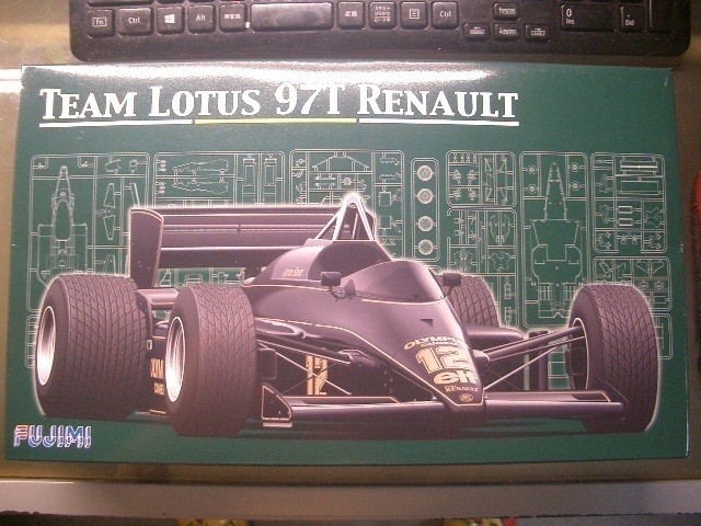 ■1/20 フジミ ロータス 97T (グランプリ選択式)拍卖