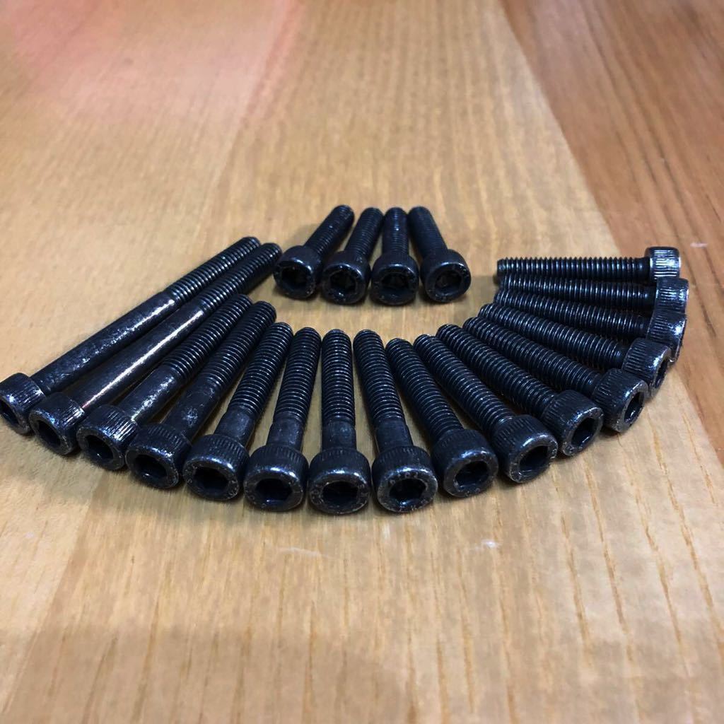 SR400 ブラックメッキ エンジンカバーボルト スチール製キャップボルト 2H6 1JR RH01 全年式 錆に強いブラックメッキ仕様 エンジンに優しい拍卖