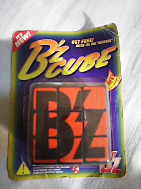 非売品 /B'Z/B'ZCuBE/ルービックキューブ/松本孝弘/稲葉浩志/未開封品/ B'z ビーズ拍卖