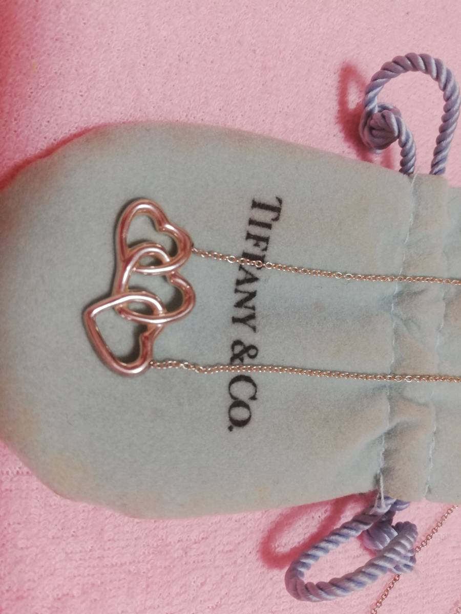 ティファニー シルバー トリプルハート ペンダント 箱、保存袋付拍卖