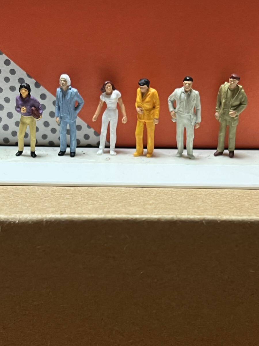 送料込 【早い者勝ち】プライザー Preiser 立っている人? 詰め合わせ 6体のみ 情景 背景 など、拍卖