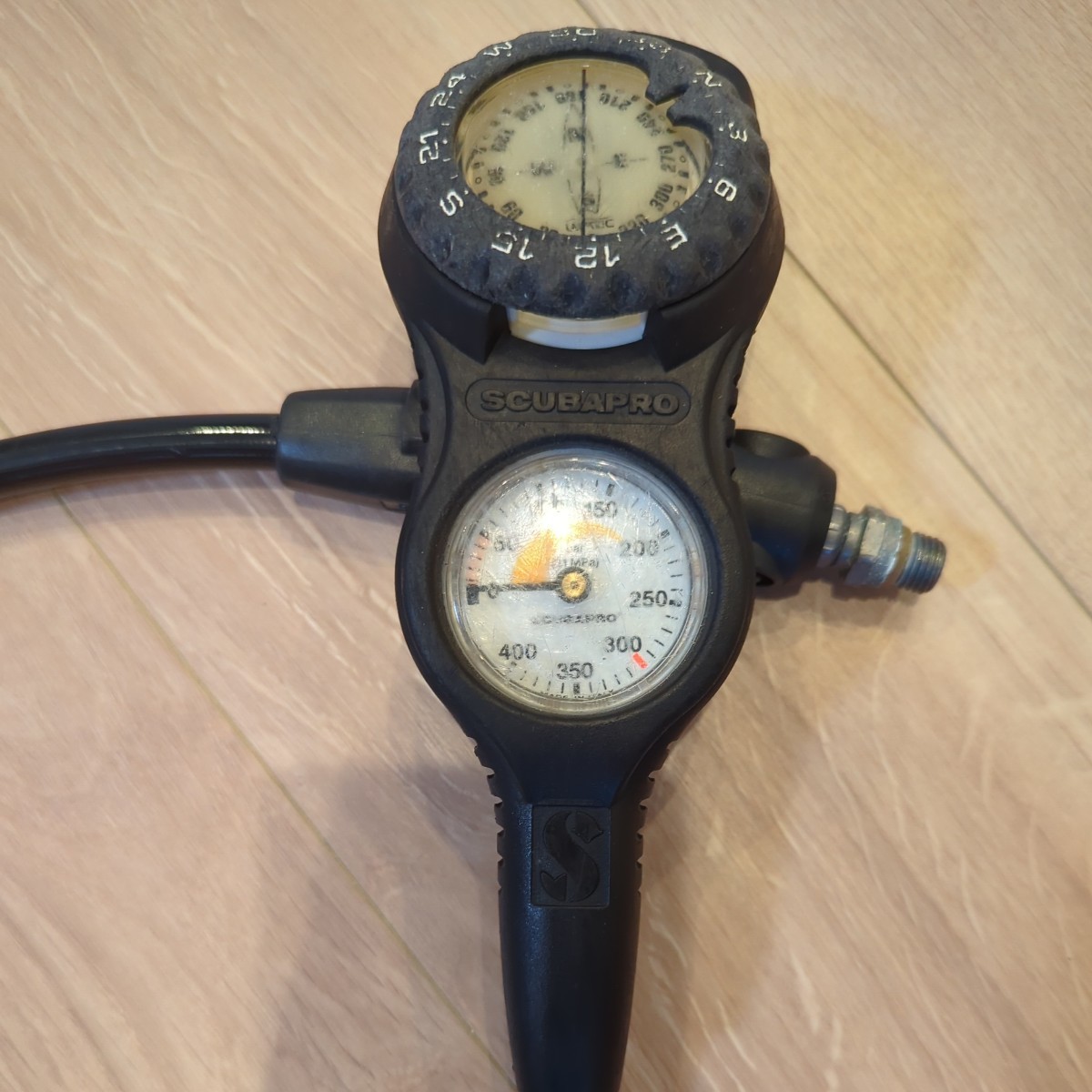 SCUBAPRO 2連ゲージ拍卖