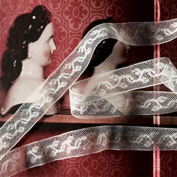 1900s France 100x2c 白い蔓薔薇とヴァレンシエンヌレース フランス アンティーク ヴィクトリアン チュール ハンドメイド ヴィンテージ拍卖