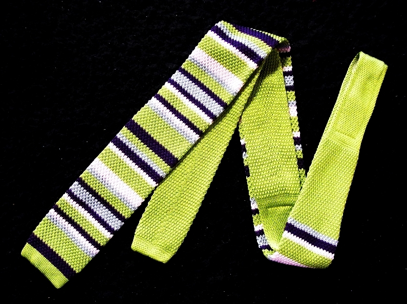 0^o^0ocl♪NIT0548美品ユニクロ【本格ニットタイ】ネクタイ拍卖