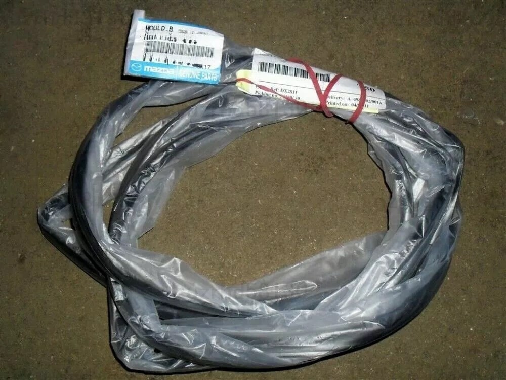 マツダ純正 ユーノス ロードスター NA6CE NA8C NB6C NB8C リアウインドモール ガラスモール ハードトップ MAZDA拍卖