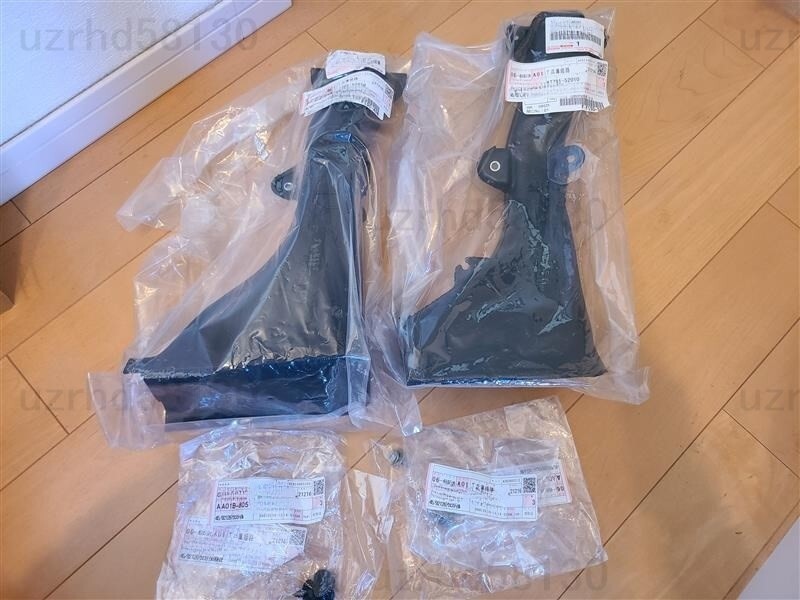 トヨタ純正 GRヤリス ブレーキダクト 左右セット ネジ付き TOYOTA拍卖