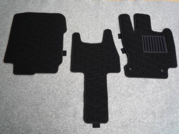 フリード・スパイク GB3/4/GP3 フロント用マット ☆選べるカラー2色☆ 新品 G-bk+④1拍卖