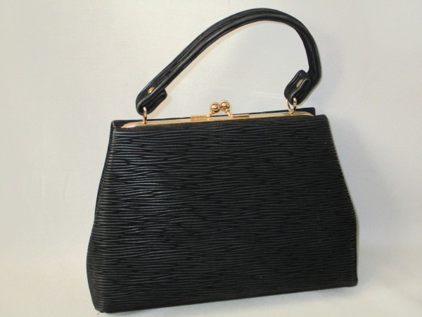 がま口ハンドバッグ 2way◇スエード風 肩紐付き フォーマル W23cm拍卖