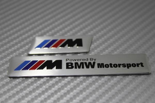 即日発送  ///M  BMW エンブレム 二枚1ペア 3シリーズ X1 5シリーズセダン 1シリーズ X3Z4X5X2拍卖