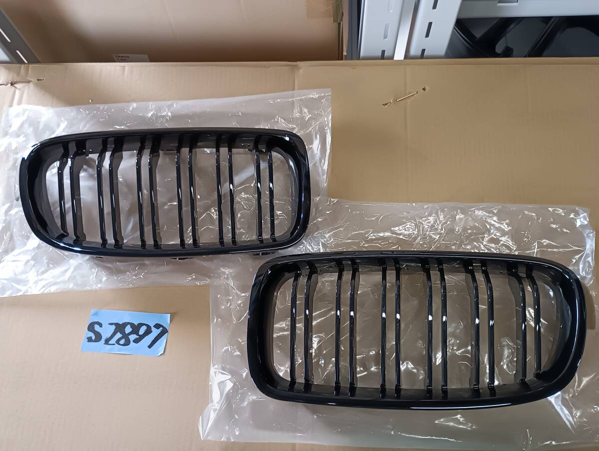 【未使用】BMW 3シリーズ F30 F31 M3ルック 社外 キドニーグリル フロントグリル 左右セット S2897拍卖