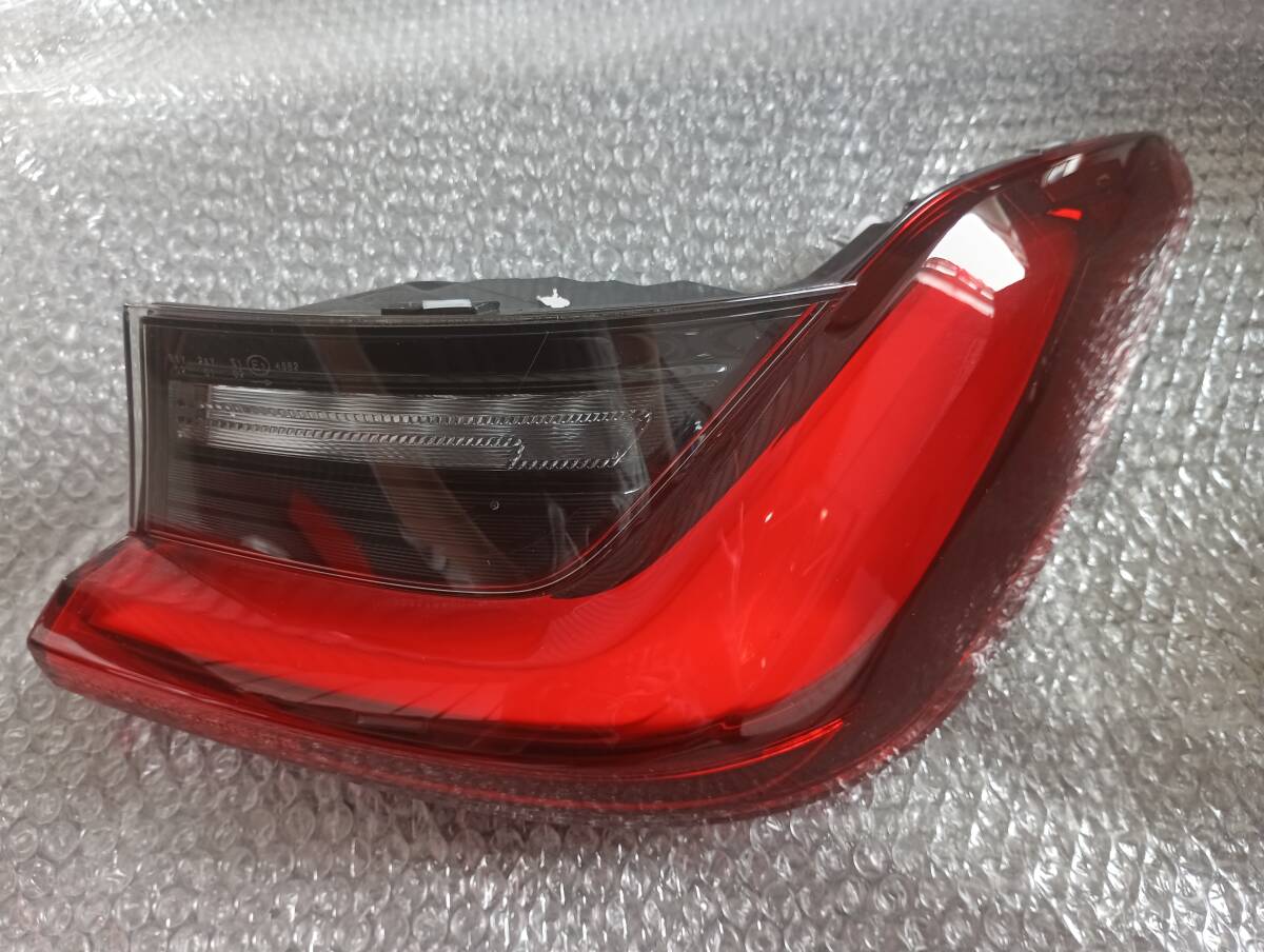 BMW 3シリーズ G21 純正 テールランプ テールライト 63215A3BC72 S2954 拍卖