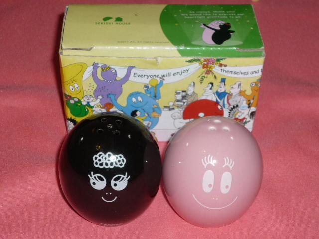 激レア!カワイイ♪バーバパパ&バーバママ 陶器製 ソルト&ペッパー入れ(非売品)拍卖