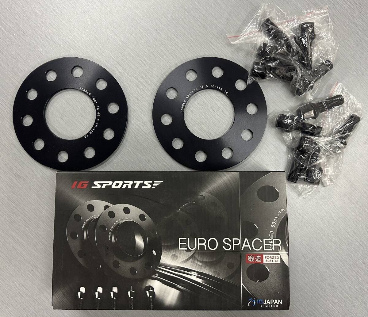 EURO SPACER(スペーサ) AUDI用 厚み:12mm 外径:149mm PCD:112 ホール数:10 HUB付き 2枚組(ボルト付き)拍卖