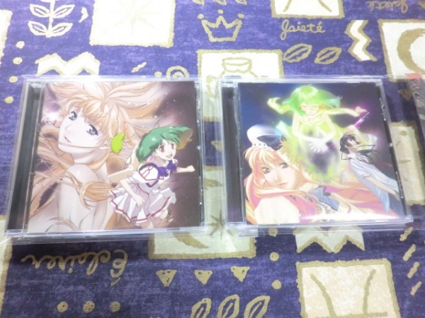 ★マクロスF(フロンティア)O.S.T.I 娘フロ。アルバム2枚セット ダイアモンド クレバス ライオン トライアングラー 愛・おぼえていますか拍卖