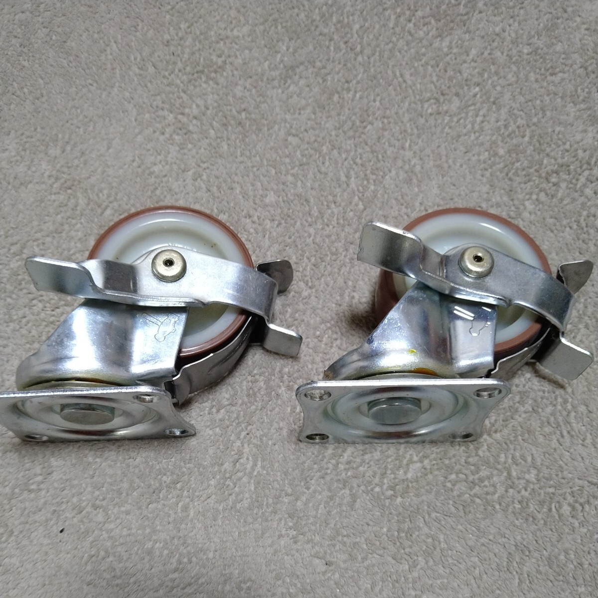 ジャンク品/長期保管品/ハンマーキャスター/車輪/自在/ストップ付き/Φ65×幅25mm/415S-65UB/2個セット拍卖