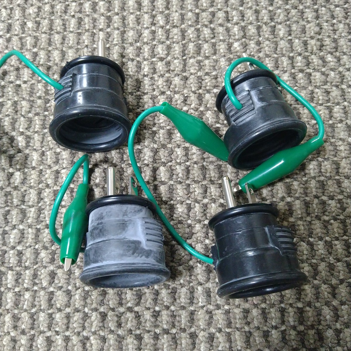 ジャンク品/長期保管品/HATAYA/ハタヤ/逆接地アダプター/防水型/E-3KW/15A125V/ミノムシアースクリップ付き/4個セット拍卖