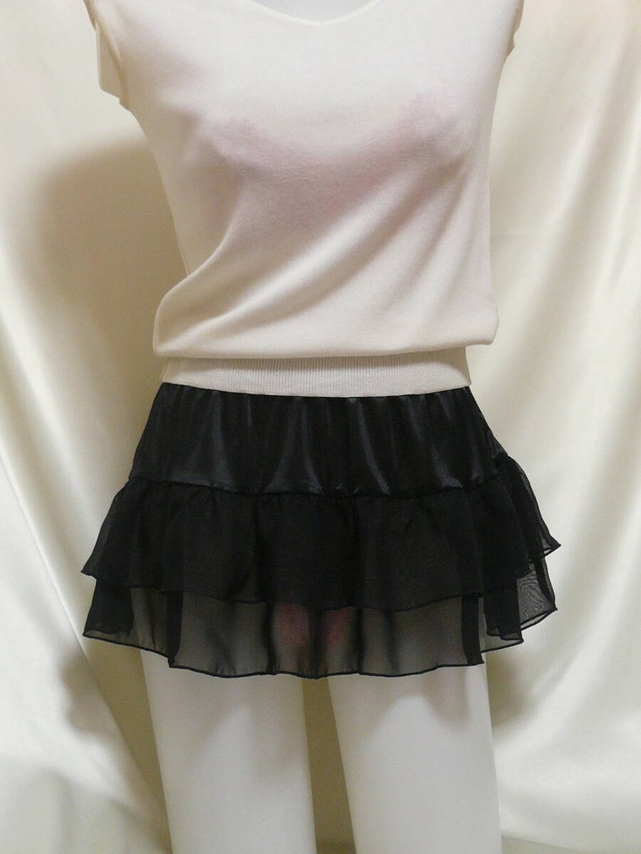 ♪♪クールな黒の超マイクロミニ☆華やかな太もも^^♪♪ 拍卖