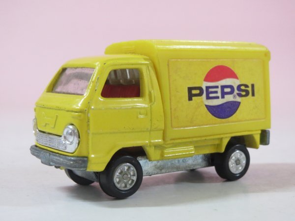 69379■トミカ 19-1-2 ホンダTN360パネルバン 黄色 1E ドアライン付 ペプシコーラ拍卖