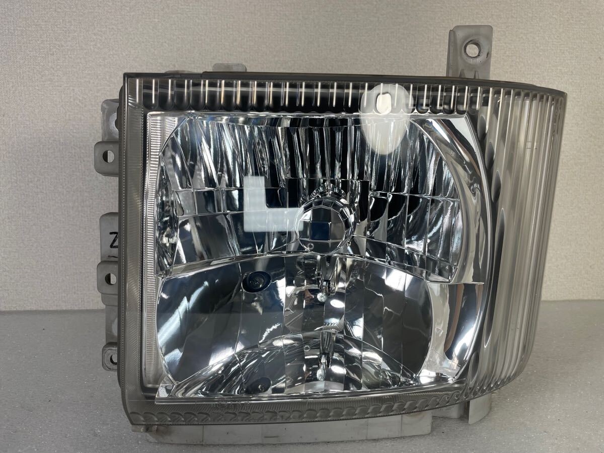 【美品 破損なし】 いすゞ ギガ フォワード エルフ NMR85R 純正 HID ヘッド ライト 左側 左 24V KOITO 110-21872 刻印Z拍卖